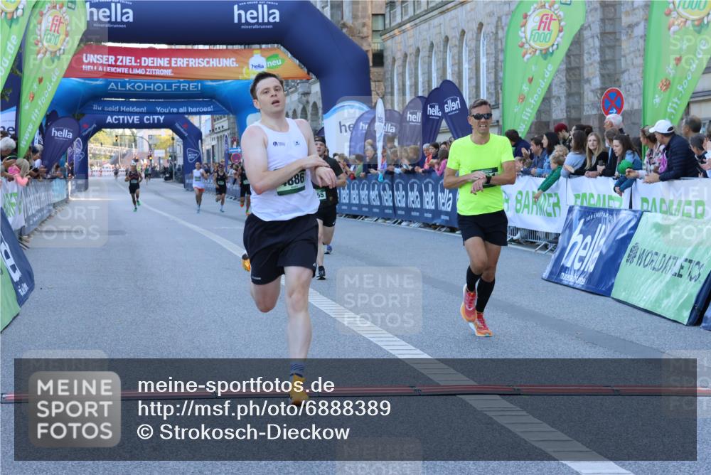 01.09.2024 - BARMER Alsterlauf Strokosch-Dieckow http://msf.ph/oto/6888389 01.09.2024 09:36:32 Ziel 2212, 2483, 3251, 4114, 4455, 4886, 4900, 5011, 8047 meine-sportfotos.de