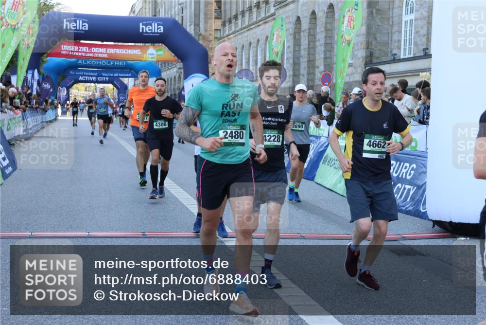 01.09.2024 - BARMER Alsterlauf Strokosch-Dieckow http://msf.ph/oto/6888403 01.09.2024 09:50:42 Ziel 2189, 2480, 2538, 2957, 3280, 3417, 3890, 4095, 4108, 4183, 4228, 4289, 4306, 4321, 4467, 4662, 4916, 5250, 8115 meine-sportfotos.de