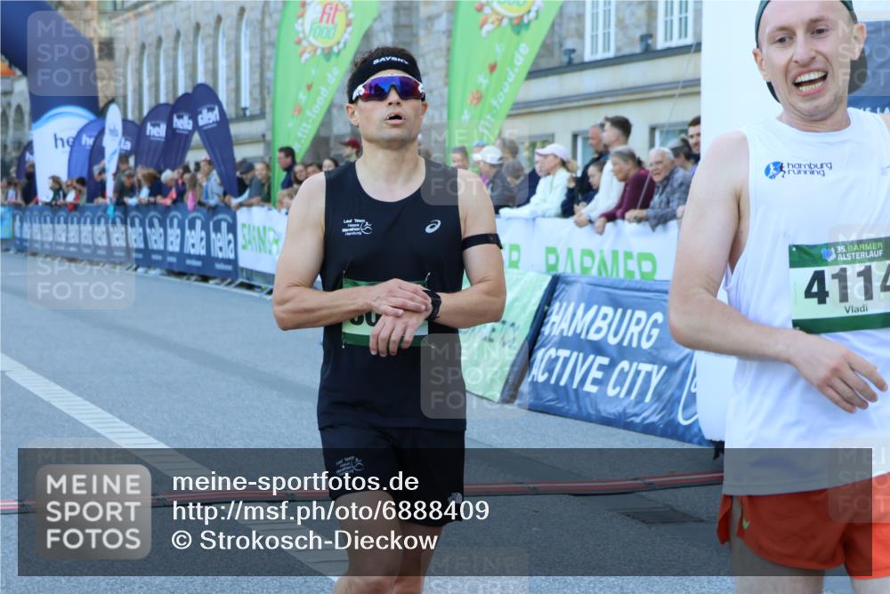 01.09.2024 - BARMER Alsterlauf Strokosch-Dieckow http://msf.ph/oto/6888409 01.09.2024 09:36:44 Ziel 4114, 8047 meine-sportfotos.de