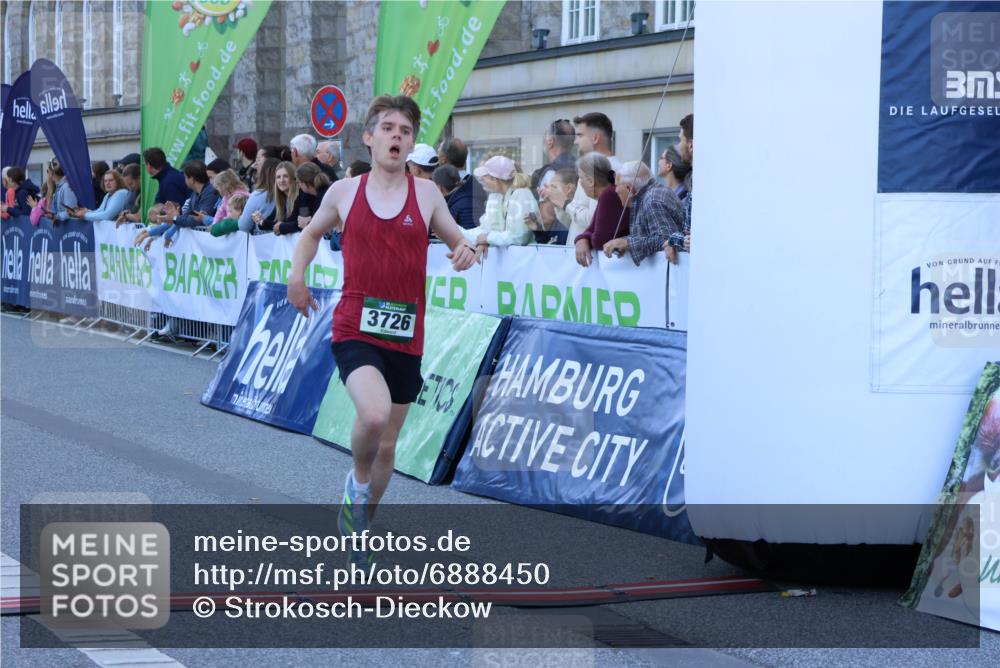 01.09.2024 - BARMER Alsterlauf Strokosch-Dieckow http://msf.ph/oto/6888450 01.09.2024 09:37:28 Ziel 3356, 3726, 4624, 5047 meine-sportfotos.de