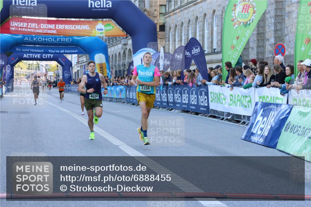 01.09.2024 - BARMER Alsterlauf Strokosch-Dieckow http://msf.ph/oto/6888455 01.09.2024 09:37:33 Ziel 3177, 3356, 4624, 5047 meine-sportfotos.de
