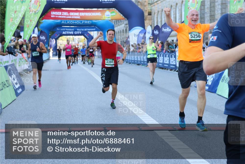 01.09.2024 - BARMER Alsterlauf Strokosch-Dieckow http://msf.ph/oto/6888461 01.09.2024 09:51:06 Ziel 2450, 2994, 3391, 3663, 4100, 5129, 5134, 5256, 5272 meine-sportfotos.de