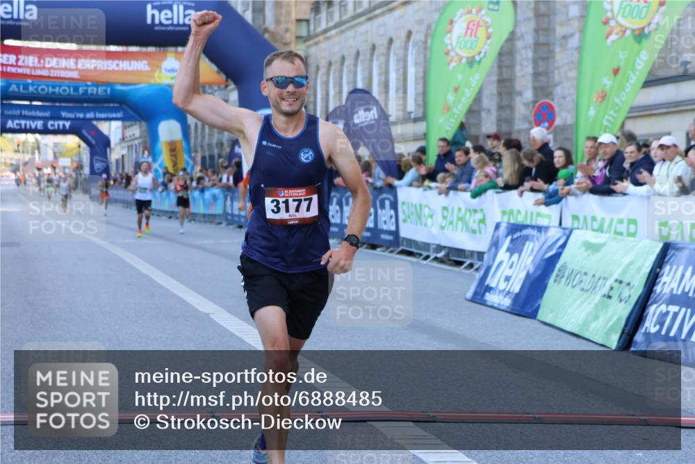 01.09.2024 - BARMER Alsterlauf Strokosch-Dieckow http://msf.ph/oto/6888485 01.09.2024 09:37:42 Ziel 3095, 3177, 4250, 4792 meine-sportfotos.de