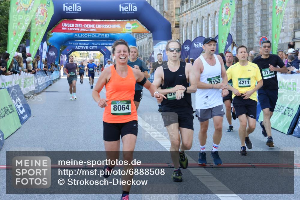 01.09.2024 - BARMER Alsterlauf Strokosch-Dieckow http://msf.ph/oto/6888508 01.09.2024 09:51:27 Ziel 1241, 2595, 3106, 3260, 3471, 3730, 4211, 4349, 4460, 4523, 4542, 4640, 4650, 5102, 5152, 8008, 8064, 8248, 8255 meine-sportfotos.de