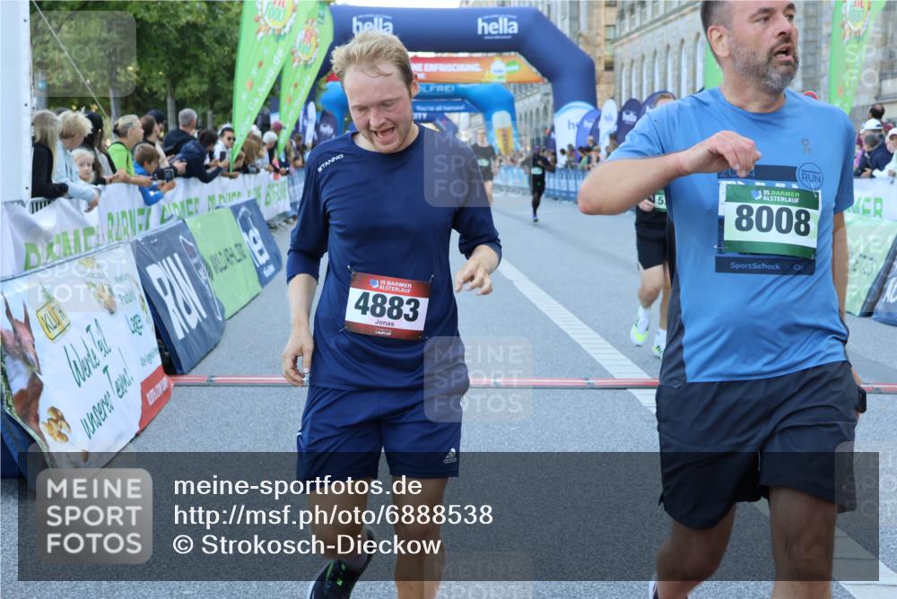 01.09.2024 - BARMER Alsterlauf Strokosch-Dieckow http://msf.ph/oto/6888538 01.09.2024 09:51:40 Ziel 2306, 2579, 3392, 3412, 4246, 4650, 4872, 4883, 5245, 8008, 8248 meine-sportfotos.de