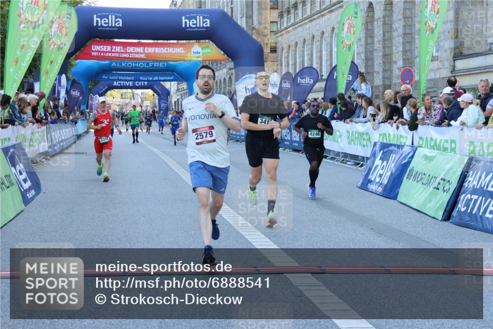 01.09.2024 - BARMER Alsterlauf Strokosch-Dieckow http://msf.ph/oto/6888541 01.09.2024 09:51:43 Ziel 2306, 2579, 2717, 3392, 3412, 4246, 4872, 5139, 5245 meine-sportfotos.de