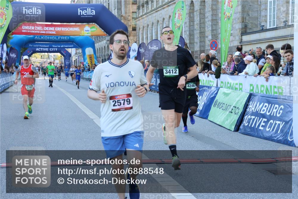 01.09.2024 - BARMER Alsterlauf Strokosch-Dieckow http://msf.ph/oto/6888548 01.09.2024 09:51:44 Ziel 2306, 2579, 2717, 3392, 3412, 4246, 4872, 5087, 5139 meine-sportfotos.de