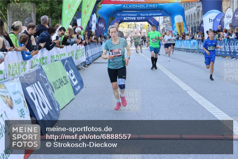 01.09.2024 - BARMER Alsterlauf Strokosch-Dieckow http://msf.ph/oto/6888557 01.09.2024 09:51:49 Ziel 2306, 2717, 3112, 3392, 4375, 4872, 4958, 5087, 5139 meine-sportfotos.de