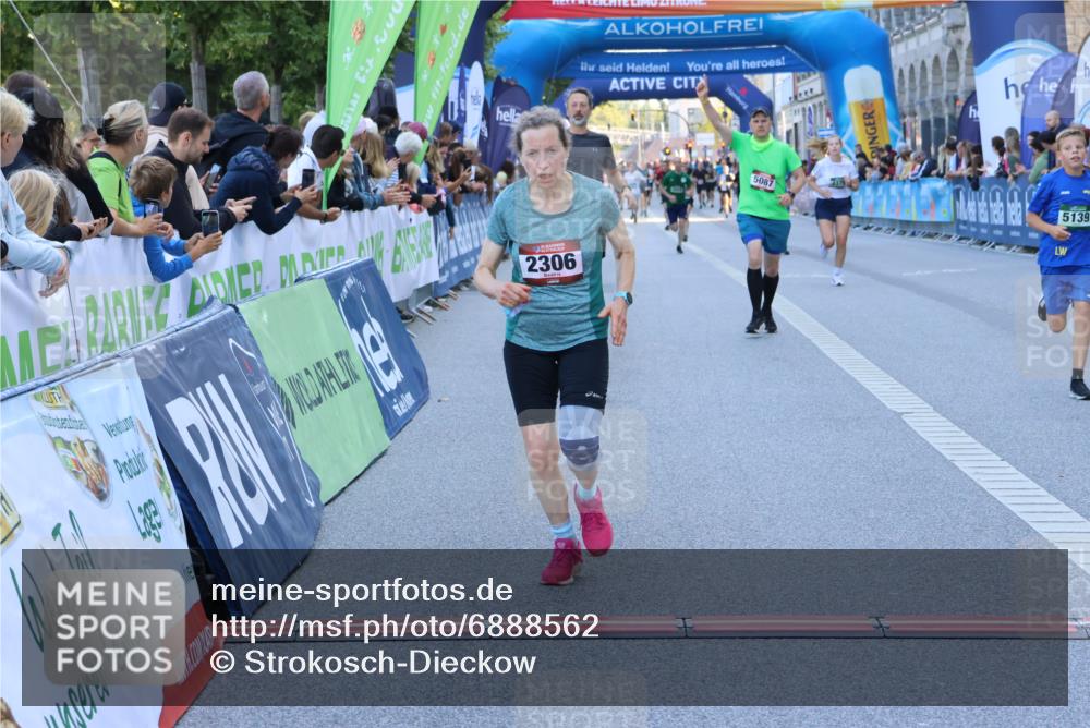01.09.2024 - BARMER Alsterlauf Strokosch-Dieckow http://msf.ph/oto/6888562 01.09.2024 09:51:50 Ziel 2306, 2717, 3112, 3133, 3392, 4375, 4872, 4958, 5087, 5139 meine-sportfotos.de