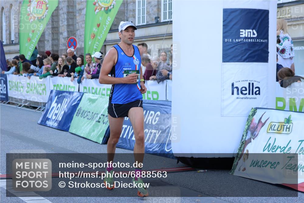 01.09.2024 - BARMER Alsterlauf Strokosch-Dieckow http://msf.ph/oto/6888563 01.09.2024 09:38:20 Ziel 2521, 2894, 3569, 4699, 5259, 8232 meine-sportfotos.de