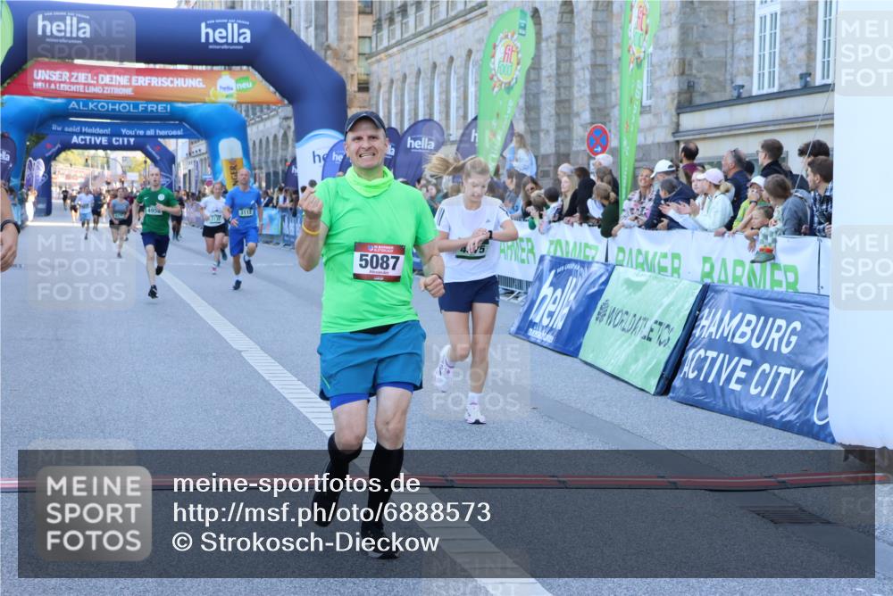 01.09.2024 - BARMER Alsterlauf Strokosch-Dieckow http://msf.ph/oto/6888573 01.09.2024 09:51:54 Ziel 2717, 3112, 3133, 3605, 4375, 4958, 5087, 5139, 5277 meine-sportfotos.de