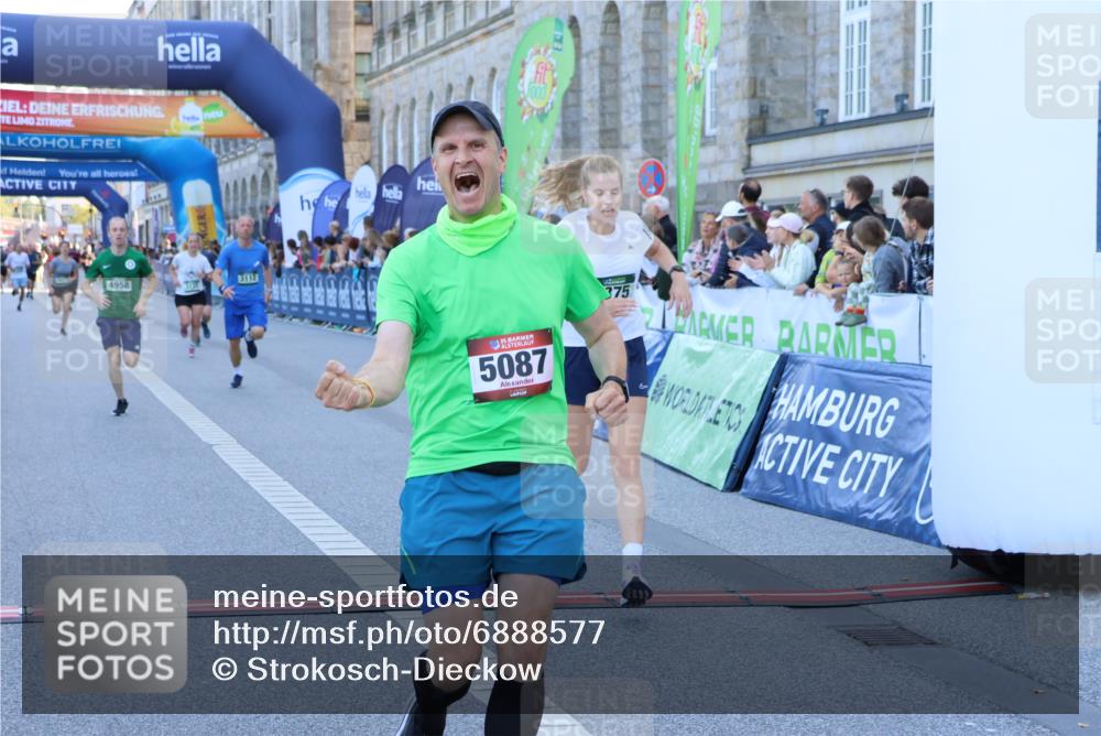 01.09.2024 - BARMER Alsterlauf Strokosch-Dieckow http://msf.ph/oto/6888577 01.09.2024 09:51:55 Ziel 2717, 3112, 3133, 3605, 3942, 4375, 4958, 5087, 5139, 5277 meine-sportfotos.de