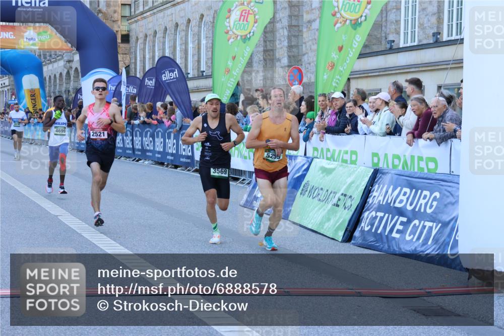 01.09.2024 - BARMER Alsterlauf Strokosch-Dieckow http://msf.ph/oto/6888578 01.09.2024 09:38:28 Ziel 2521, 3569, 4699, 4816, 4879, 5259, 8232 meine-sportfotos.de
