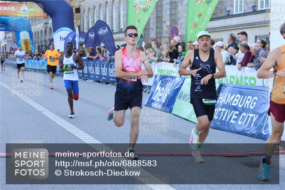01.09.2024 - BARMER Alsterlauf Strokosch-Dieckow http://msf.ph/oto/6888583 01.09.2024 09:38:29 Ziel 2521, 3569, 3932, 4699, 4816, 4879, 5259, 8232 meine-sportfotos.de