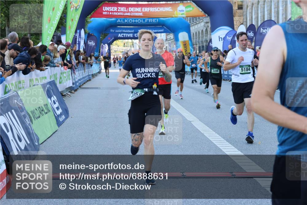01.09.2024 - BARMER Alsterlauf Strokosch-Dieckow http://msf.ph/oto/6888631 01.09.2024 09:52:16 Ziel 2070, 2082, 2334, 3130, 3253, 3306, 3397, 3496, 3595, 3690, 3691, 4058, 4179, 4649, 4773, 4942, 5184 meine-sportfotos.de