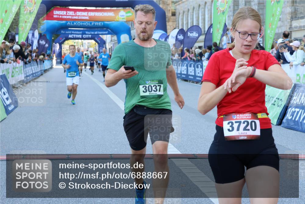 01.09.2024 - BARMER Alsterlauf Strokosch-Dieckow http://msf.ph/oto/6888667 01.09.2024 09:52:31 Ziel 2188, 2429, 3037, 3235, 3720, 4200, 4369, 4864, 4933, 5086, 5236, 8095, 8098, 8269 meine-sportfotos.de
