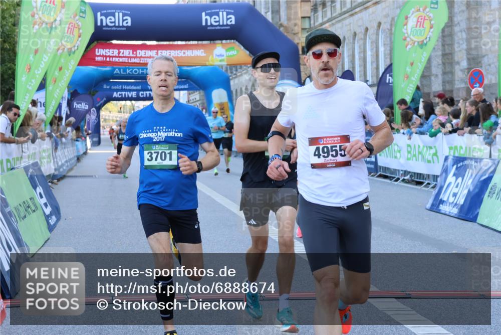 01.09.2024 - BARMER Alsterlauf Strokosch-Dieckow http://msf.ph/oto/6888674 01.09.2024 09:39:09 Ziel 3286, 3585, 3604, 3701, 4420, 4849, 4955, 8329, 8331, 8360, 8380 meine-sportfotos.de