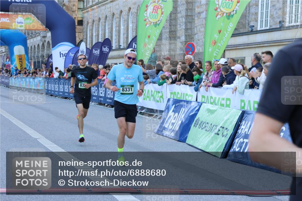 01.09.2024 - BARMER Alsterlauf Strokosch-Dieckow http://msf.ph/oto/6888680 01.09.2024 09:39:13 Ziel 2522, 3488, 3604, 4420, 8329, 8331, 8360 meine-sportfotos.de