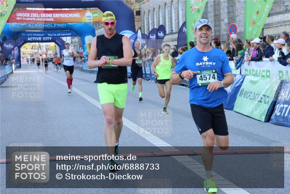 01.09.2024 - BARMER Alsterlauf Strokosch-Dieckow http://msf.ph/oto/6888733 01.09.2024 09:39:38 Ziel 1101, 2151, 2262, 3827, 4283, 4388, 4574, 4837, 8385 meine-sportfotos.de