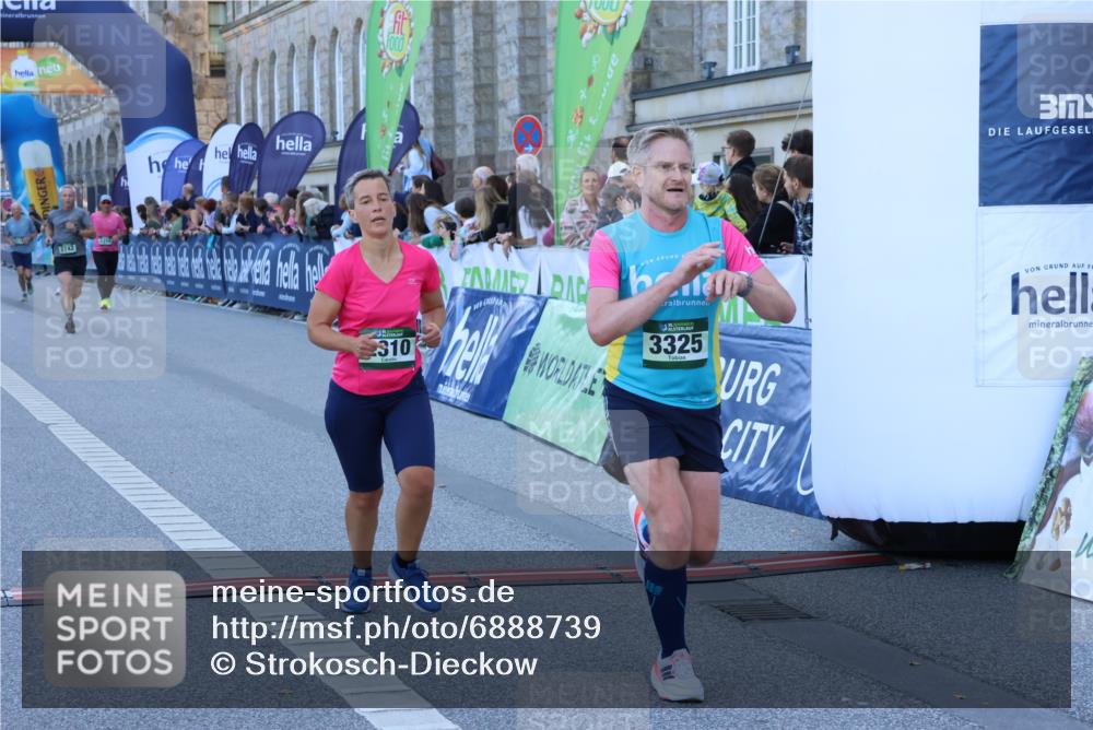 01.09.2024 - BARMER Alsterlauf Strokosch-Dieckow http://msf.ph/oto/6888739 01.09.2024 09:53:00 Ziel 2310, 2338, 2742, 3325, 3355, 3476, 3735, 5068, 8161, 8258, 8279 meine-sportfotos.de