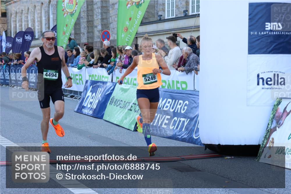 01.09.2024 - BARMER Alsterlauf Strokosch-Dieckow http://msf.ph/oto/6888745 01.09.2024 09:39:53 Ziel 3935, 4494, 5248, 5249, 8079, 8182 meine-sportfotos.de