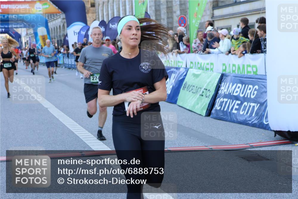 01.09.2024 - BARMER Alsterlauf Strokosch-Dieckow http://msf.ph/oto/6888753 01.09.2024 09:53:04 Ziel 2338, 2742, 2953, 3355, 3476, 3570, 3735, 4258, 4562, 4629, 5068, 8258, 8279 meine-sportfotos.de