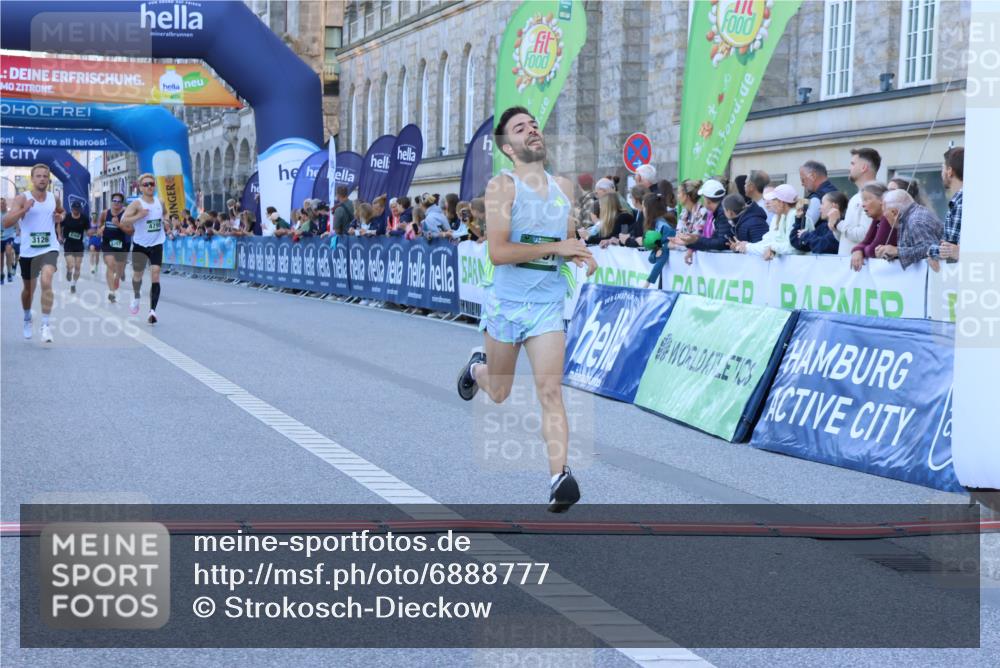 01.09.2024 - BARMER Alsterlauf Strokosch-Dieckow http://msf.ph/oto/6888777 01.09.2024 09:40:06 Ziel 2283, 3101, 3126, 4795, 5255, 8257, 8368 meine-sportfotos.de