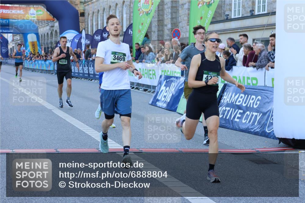 01.09.2024 - BARMER Alsterlauf Strokosch-Dieckow http://msf.ph/oto/6888804 01.09.2024 09:40:18 Ziel 2283, 2462, 3469, 4156, 4270, 4659, 4873, 5255 meine-sportfotos.de