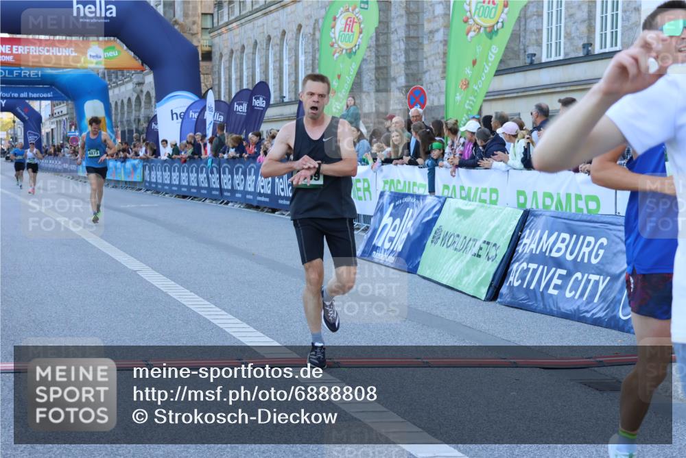 01.09.2024 - BARMER Alsterlauf Strokosch-Dieckow http://msf.ph/oto/6888808 01.09.2024 09:40:20 Ziel 2462, 3042, 3469, 4156, 4270, 4659, 4860, 4873 meine-sportfotos.de