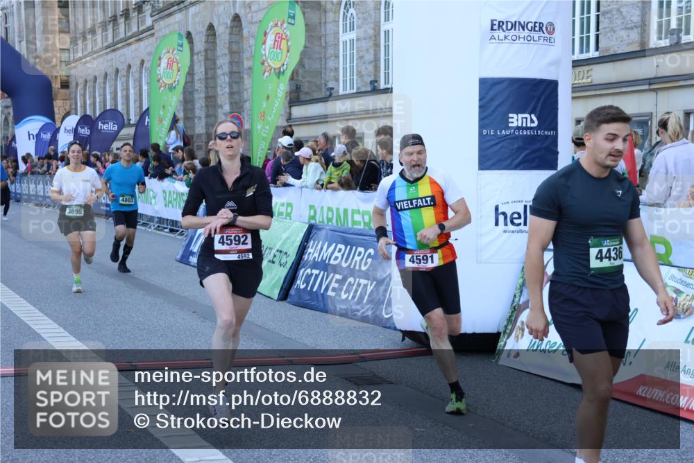 01.09.2024 - BARMER Alsterlauf Strokosch-Dieckow http://msf.ph/oto/6888832 01.09.2024 09:53:36 Ziel 2190, 2860, 2949, 3374, 3809, 3838, 3895, 4124, 4436, 4591, 4592, 4724, 4803, 4818, 4824, 4846, 8100, 8312, 8335 meine-sportfotos.de