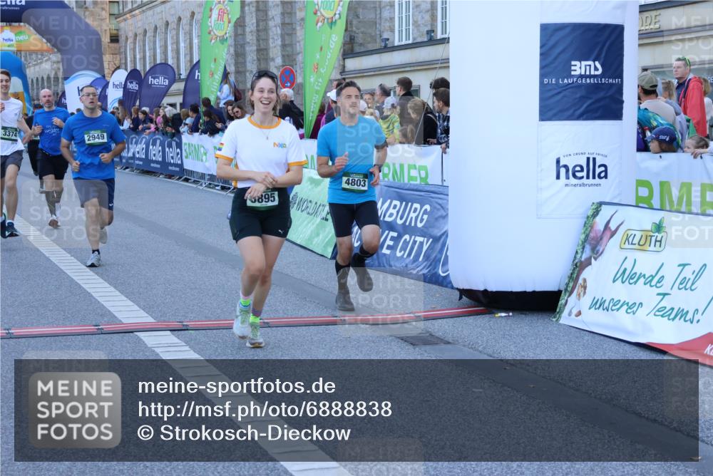 01.09.2024 - BARMER Alsterlauf Strokosch-Dieckow http://msf.ph/oto/6888838 01.09.2024 09:53:38 Ziel 2042, 2190, 2860, 2949, 3374, 3809, 3895, 4591, 4592, 4724, 4803, 4818, 4824, 4846, 8100, 8312, 8335 meine-sportfotos.de