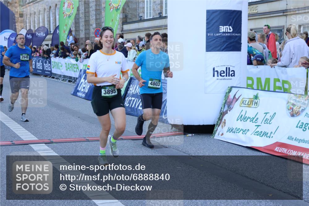 01.09.2024 - BARMER Alsterlauf Strokosch-Dieckow http://msf.ph/oto/6888840 01.09.2024 09:53:38 Ziel 2042, 2190, 2860, 2949, 3374, 3809, 3895, 4591, 4592, 4724, 4803, 4818, 4824, 4846, 8100, 8312, 8335 meine-sportfotos.de