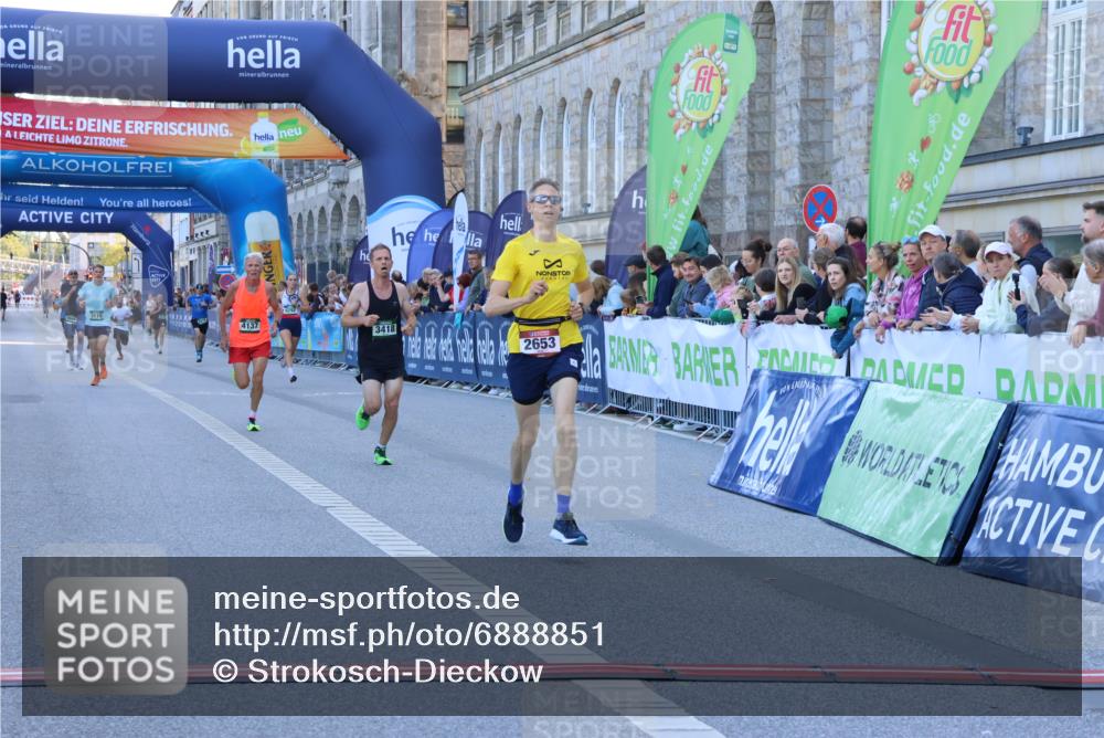 01.09.2024 - BARMER Alsterlauf Strokosch-Dieckow http://msf.ph/oto/6888851 01.09.2024 09:40:46 Ziel 2653, 3119, 3418, 4137, 4949, 8292 meine-sportfotos.de