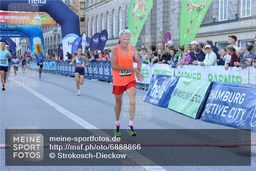 01.09.2024 - BARMER Alsterlauf Strokosch-Dieckow http://msf.ph/oto/6888866 01.09.2024 09:40:50 Ziel 2653, 3119, 3418, 4137, 4515, 4865, 4949, 5003, 8292 meine-sportfotos.de