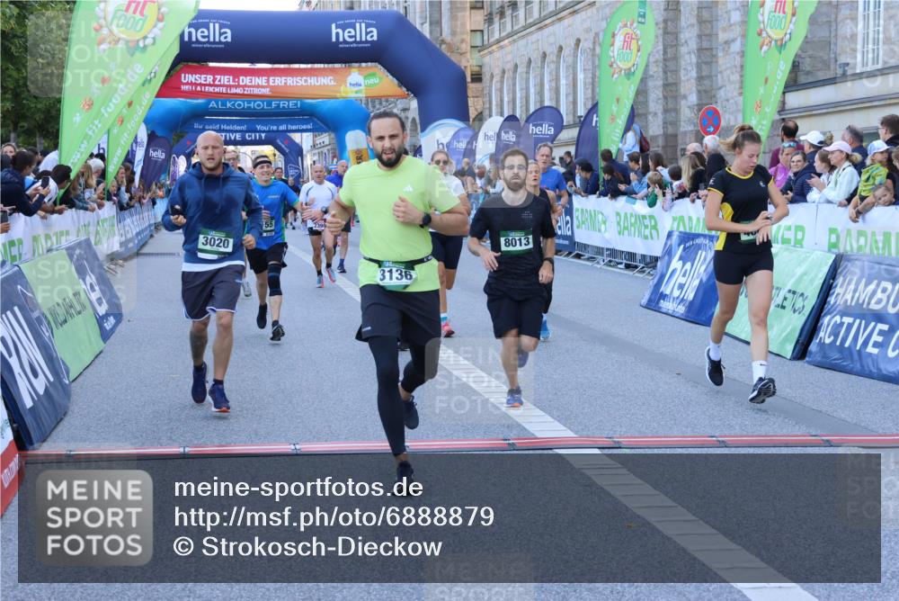 01.09.2024 - BARMER Alsterlauf Strokosch-Dieckow http://msf.ph/oto/6888879 01.09.2024 09:53:54 Ziel 2215, 2399, 2808, 3014, 3020, 3136, 3333, 4041, 4154, 4533, 4594, 4661, 4924, 5155, 5157, 5202, 8013 meine-sportfotos.de