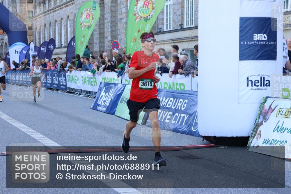 01.09.2024 - BARMER Alsterlauf Strokosch-Dieckow http://msf.ph/oto/6888911 01.09.2024 09:41:03 Ziel 3615, 4521, 4797, 4805, 5046, 5170, 8276 meine-sportfotos.de