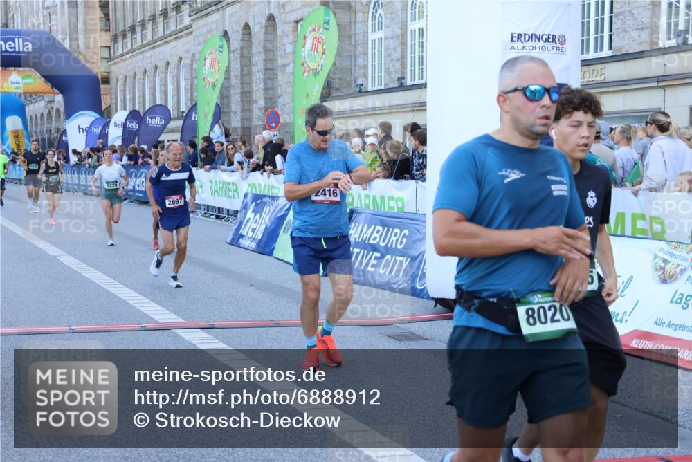 01.09.2024 - BARMER Alsterlauf Strokosch-Dieckow http://msf.ph/oto/6888912 01.09.2024 09:54:12 Ziel 2296, 2297, 2416, 2540, 2697, 2711, 2728, 2985, 4055, 4240, 4315, 4895, 5229, 8020 meine-sportfotos.de