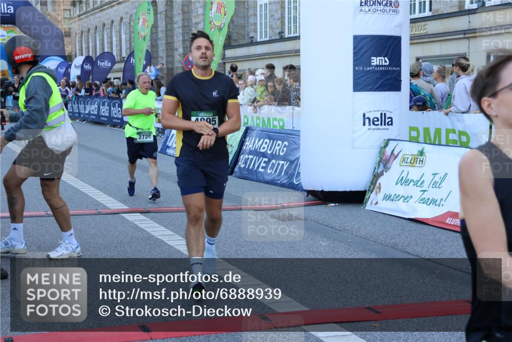 01.09.2024 - BARMER Alsterlauf Strokosch-Dieckow http://msf.ph/oto/6888939 01.09.2024 09:54:19 Ziel 2540, 2561, 2599, 2728, 2985, 3776, 3780, 4303, 4315, 4738, 4895, 5001 meine-sportfotos.de