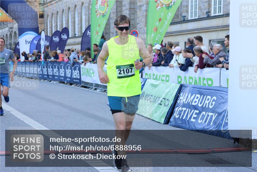 01.09.2024 - BARMER Alsterlauf Strokosch-Dieckow http://msf.ph/oto/6888956 01.09.2024 09:41:23 Ziel 2107, 3400, 3802, 3881, 4136, 4615 meine-sportfotos.de