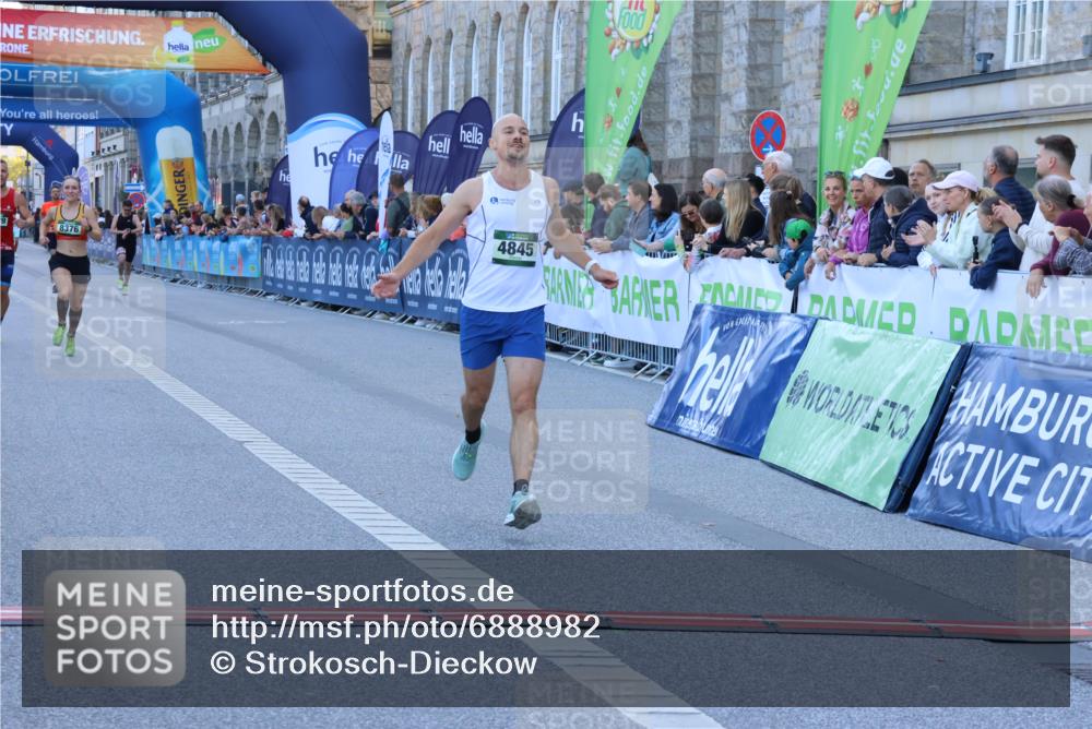 01.09.2024 - BARMER Alsterlauf Strokosch-Dieckow http://msf.ph/oto/6888982 01.09.2024 09:41:35 Ziel 3074, 3881, 4529, 4845, 5041, 8213, 8376 meine-sportfotos.de