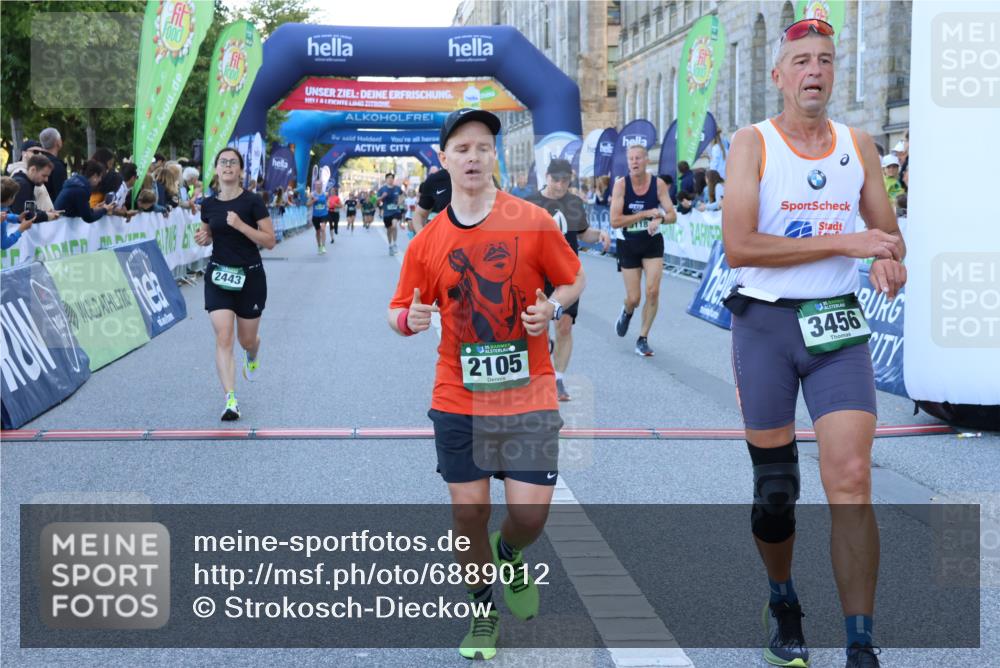 01.09.2024 - BARMER Alsterlauf Strokosch-Dieckow http://msf.ph/oto/6889012 01.09.2024 09:54:56 Ziel 2024, 2105, 2410, 2443, 2864, 2970, 2981, 3295, 3364, 3456, 3731, 4414, 4684, 4742, 5098, 5118, 5246 meine-sportfotos.de