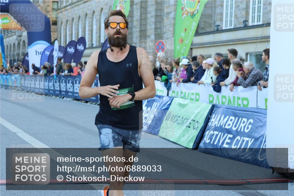 01.09.2024 - BARMER Alsterlauf Strokosch-Dieckow http://msf.ph/oto/6889033 01.09.2024 09:41:50 Ziel 3372, 4418, 4511, 5052, 8030, 8189 meine-sportfotos.de