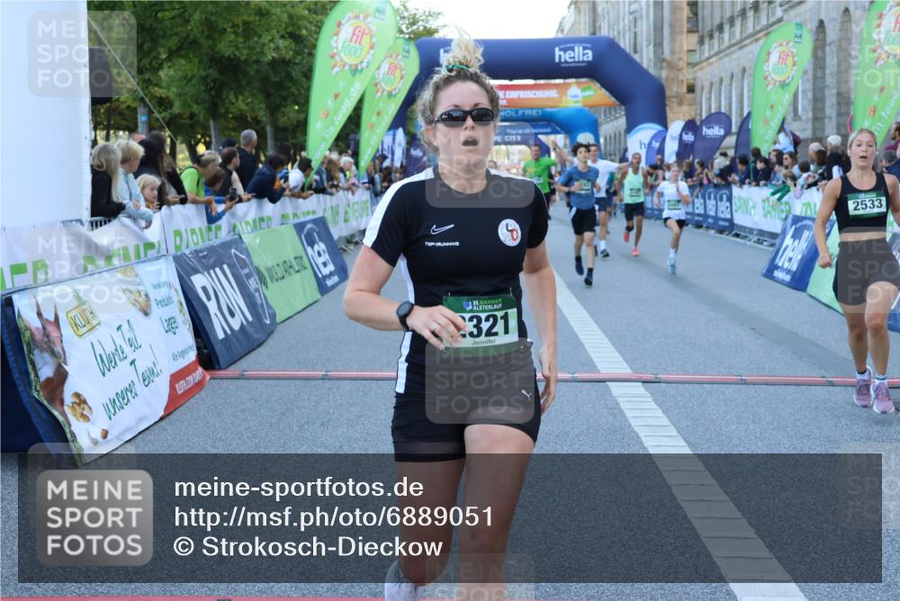 01.09.2024 - BARMER Alsterlauf Strokosch-Dieckow http://msf.ph/oto/6889051 01.09.2024 09:55:13 Ziel 2312, 2321, 2447, 2508, 2511, 2533, 2933, 3075, 3681, 3749, 3816, 4607, 4657, 4697, 5007, 5167, 5293, 5309 meine-sportfotos.de