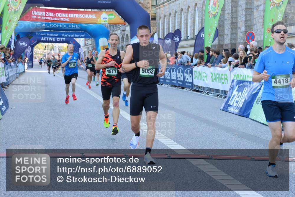 01.09.2024 - BARMER Alsterlauf Strokosch-Dieckow http://msf.ph/oto/6889052 01.09.2024 09:42:00 Ziel 2130, 3041, 4418, 4424, 4511, 4753, 4943, 5052, 8030, 8139 meine-sportfotos.de