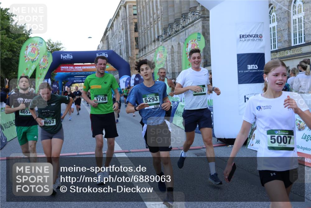 01.09.2024 - BARMER Alsterlauf Strokosch-Dieckow http://msf.ph/oto/6889063 01.09.2024 09:55:17 Ziel 2447, 2508, 2722, 2933, 2969, 3075, 3558, 3681, 3749, 3816, 4334, 4335, 4607, 4626, 4657, 4697, 5007, 5167, 5293, 5309, 8121 meine-sportfotos.de