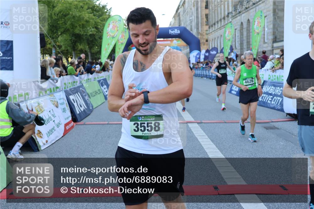 01.09.2024 - BARMER Alsterlauf Strokosch-Dieckow http://msf.ph/oto/6889083 01.09.2024 09:55:27 Ziel 2194, 2232, 2722, 2969, 3060, 3156, 3186, 3241, 3317, 3409, 3558, 3800, 3923, 4053, 4334, 4335, 4626, 4654, 8121, 8350 meine-sportfotos.de