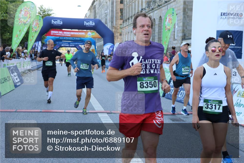 01.09.2024 - BARMER Alsterlauf Strokosch-Dieckow http://msf.ph/oto/6889107 01.09.2024 09:55:37 Ziel 2194, 2232, 2565, 2955, 3060, 3186, 3317, 3800, 3923, 5027, 5082, 5109, 5243, 8350 meine-sportfotos.de