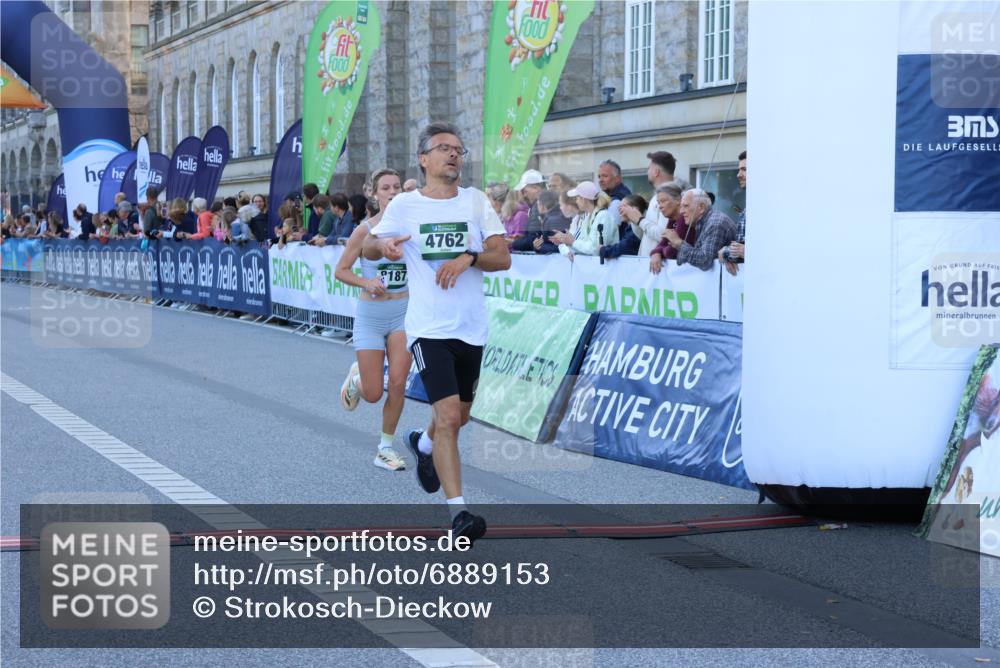 01.09.2024 - BARMER Alsterlauf Strokosch-Dieckow http://msf.ph/oto/6889153 01.09.2024 09:42:42 Ziel 4168, 4360, 4675, 4762, 4834, 4857, 5274, 8187, 8217 meine-sportfotos.de
