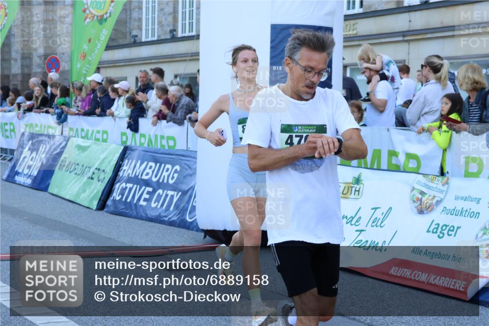 01.09.2024 - BARMER Alsterlauf Strokosch-Dieckow http://msf.ph/oto/6889158 01.09.2024 09:42:44 Ziel 4168, 4675, 4762, 4834, 5274, 8187, 8217 meine-sportfotos.de