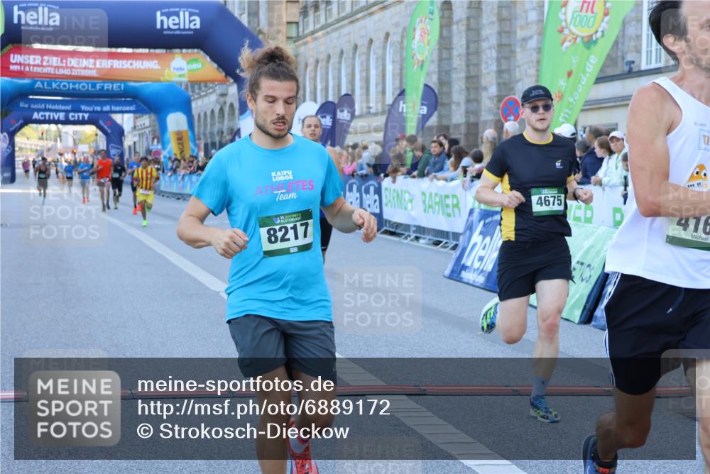 01.09.2024 - BARMER Alsterlauf Strokosch-Dieckow http://msf.ph/oto/6889172 01.09.2024 09:42:51 Ziel 2626, 2951, 3481, 4168, 4458, 4675, 4834, 5274, 8217 meine-sportfotos.de